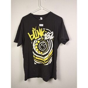 Blink 182 Retro Punk Rock Y2K Concert Graphic Shirt Black Size L